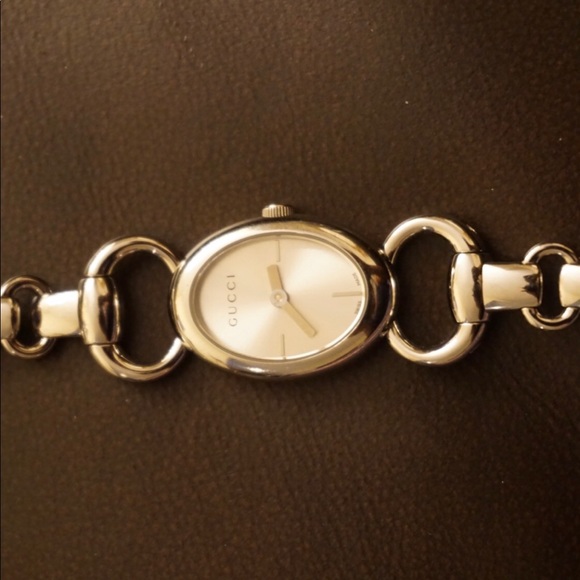 Gucci watch - Picture 4 of 8